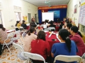 Đồng chí Mai Thị Oanh - Tổ trưởng tổ 3 tuổi đã triển khai đến toàn bộ các đồng chí giáo viên trong Trường mầm non Tân Quang thực hành phương pháp giáo dục STEAM